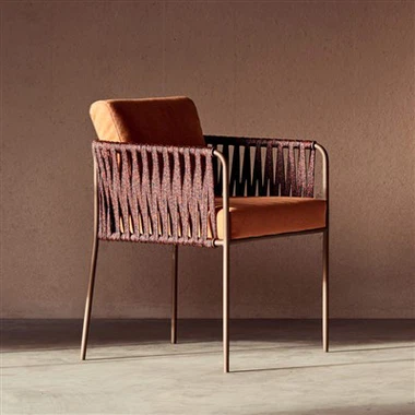 Metāla austu virvju ēdamistabas āra krēsls ar spilvenu